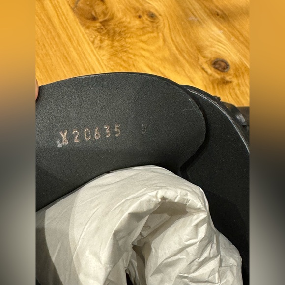 Giorgio Armani Dress Shoe - Black US9 - Picture 4 of 11